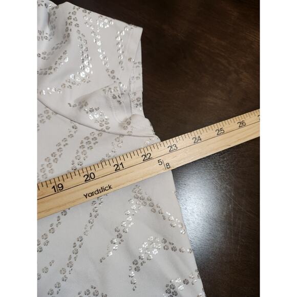 Weekends By Chico's Women's White Silver Print Short Sleeve Polo Shirt Size XL - Picture 4 of 5
